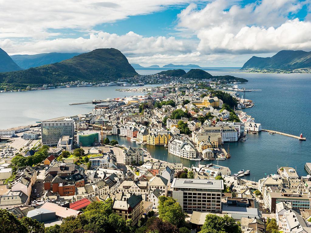 Aalesund Apartments - City Center Εξωτερικό φωτογραφία